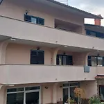 アパート Apartma Kiana Šempeter pri Gorici