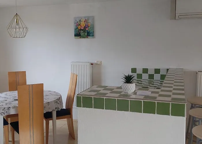 דירה Apartma Kiana